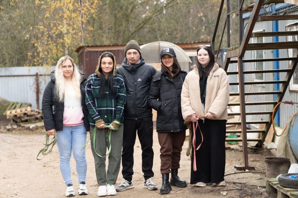 Такие же люди, как и вы